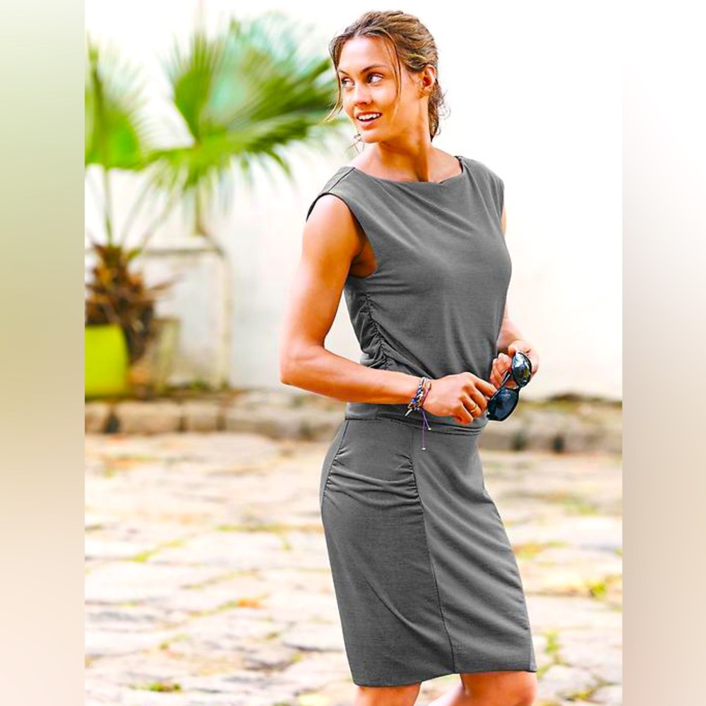 Athleta Gray Sleeveless Dress